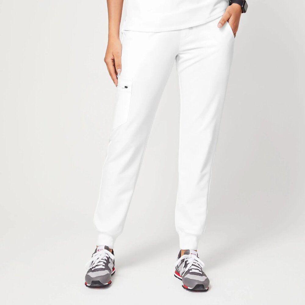 FIGS Limited edition White Zamora jogger scrub pants. Size Small.